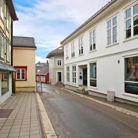 Ovre Langgate 34 * Tønsberg
